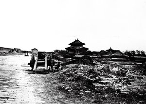 北京之巅，1860年 作者 菲利斯·比托（Felice Beato）